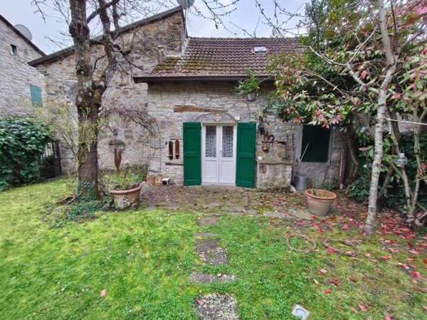 casa indipendente in vendita a Toano