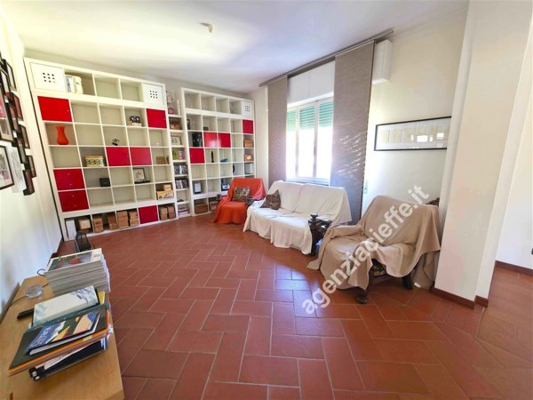 appartamento in vendita a Toano in zona Massa