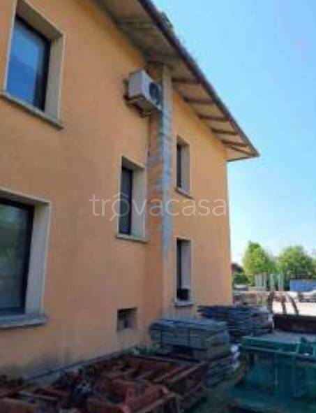 appartamento in vendita a Toano in zona Cavola