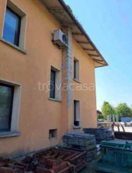 appartamento in vendita a Toano in zona Cavola