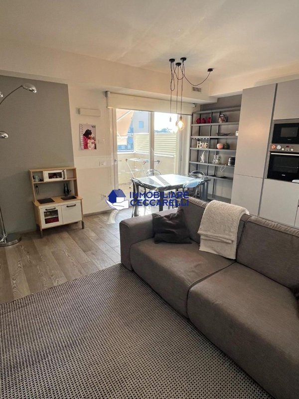 appartamento in vendita a Toano in zona Massa