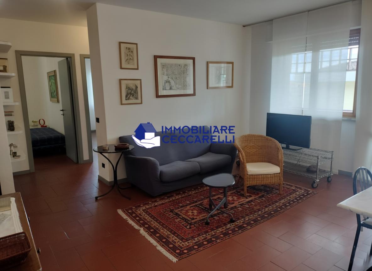 appartamento in vendita a Toano in zona Massa