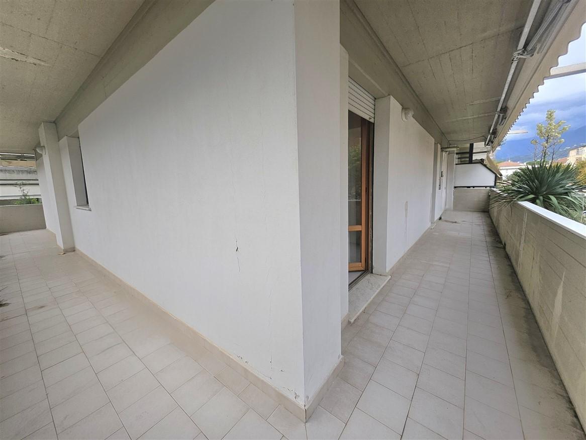 appartamento in vendita a Toano in zona Massa