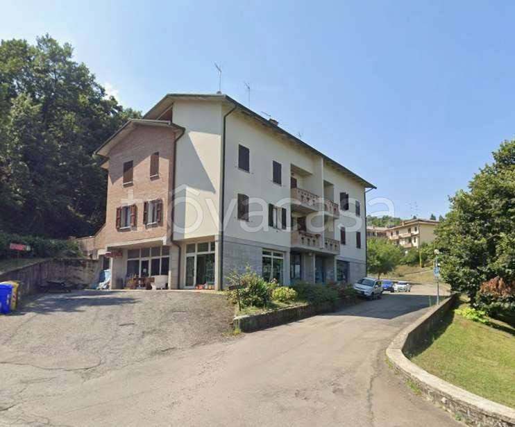 negozio in vendita a Toano in zona Cavola