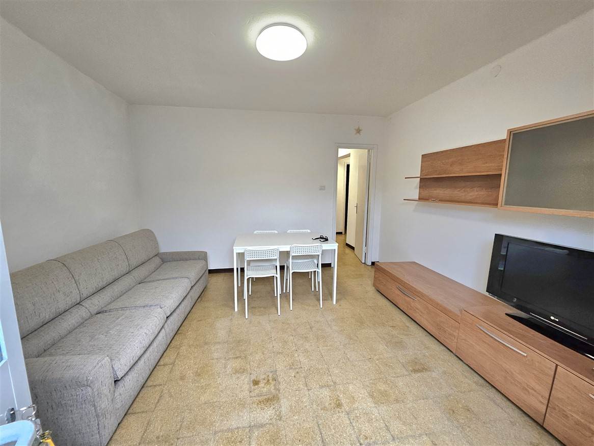 appartamento in vendita a Toano in zona Massa