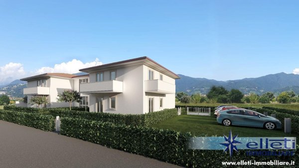 appartamento in vendita a Toano in zona Massa