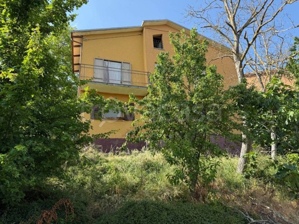 casa indipendente in vendita a Toano in zona Case Bonci