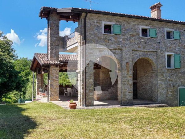 casa indipendente in vendita a Toano in zona Manno