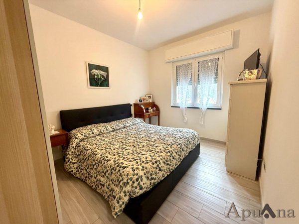 casa indipendente in vendita a Toano in zona Massa