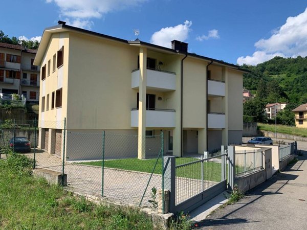 appartamento in vendita a Vetto