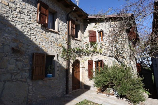 appartamento in vendita a Vetto