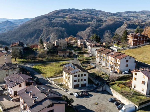 appartamento in vendita a Vetto