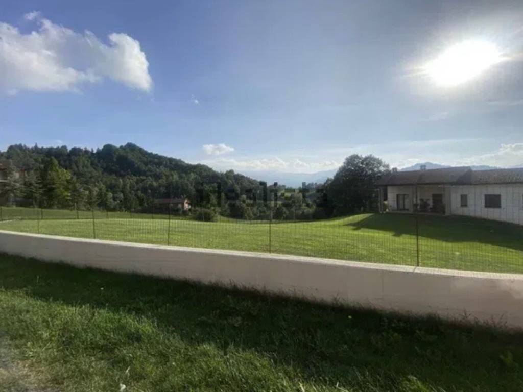 appartamento in vendita a Vetto