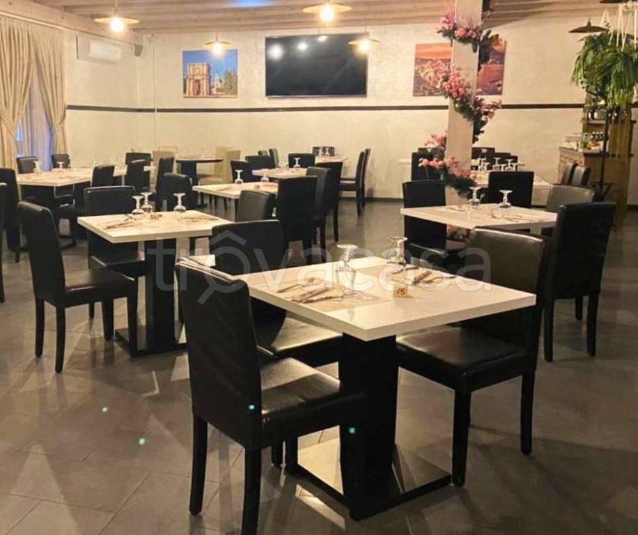 negozio in vendita a Vetto
