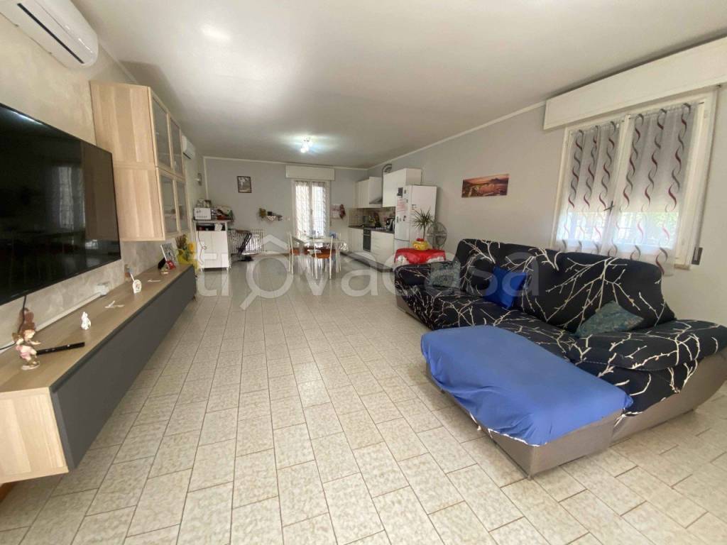 appartamento in vendita a Vetto
