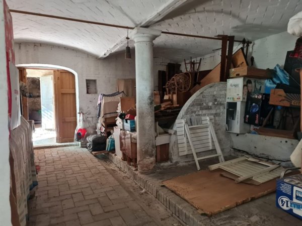 casa indipendente in vendita a Vezzano sul Crostolo in zona Case Martini