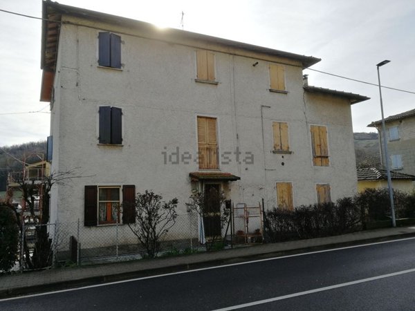 casa indipendente in vendita a Vezzano sul Crostolo