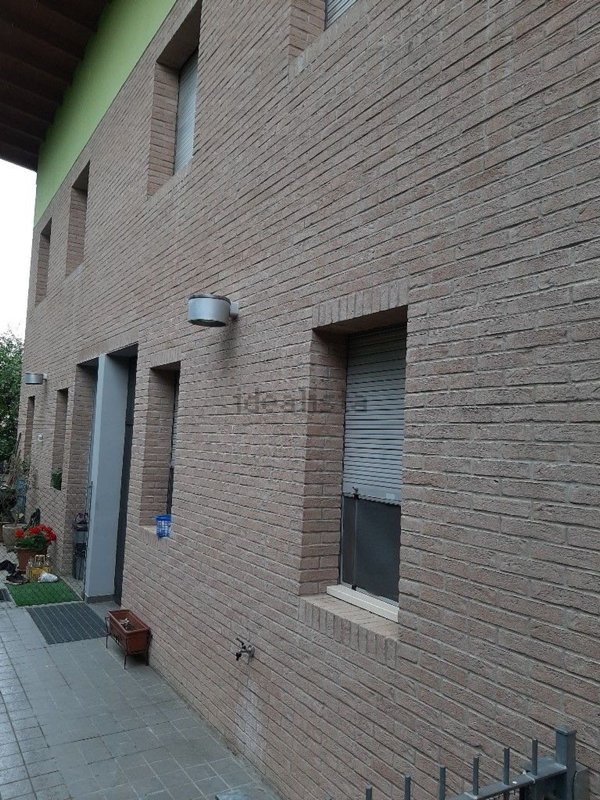 casa indipendente in vendita a Vezzano sul Crostolo