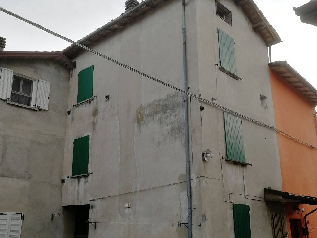 casa indipendente in vendita a Vezzano sul Crostolo