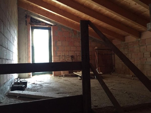 appartamento in vendita a Vezzano sul Crostolo in zona Montalto