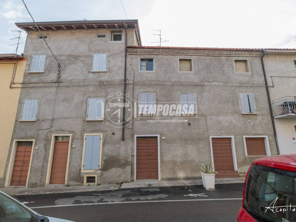 appartamento in vendita a Vezzano sul Crostolo in zona Sedrio
