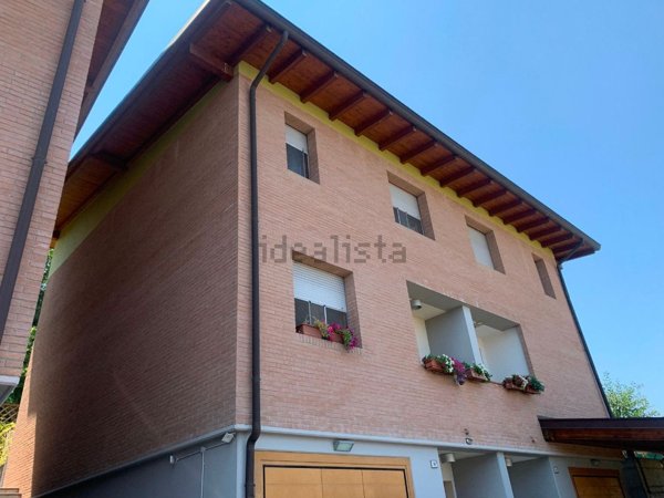 casa indipendente in vendita a Vezzano sul Crostolo in zona Sedrio