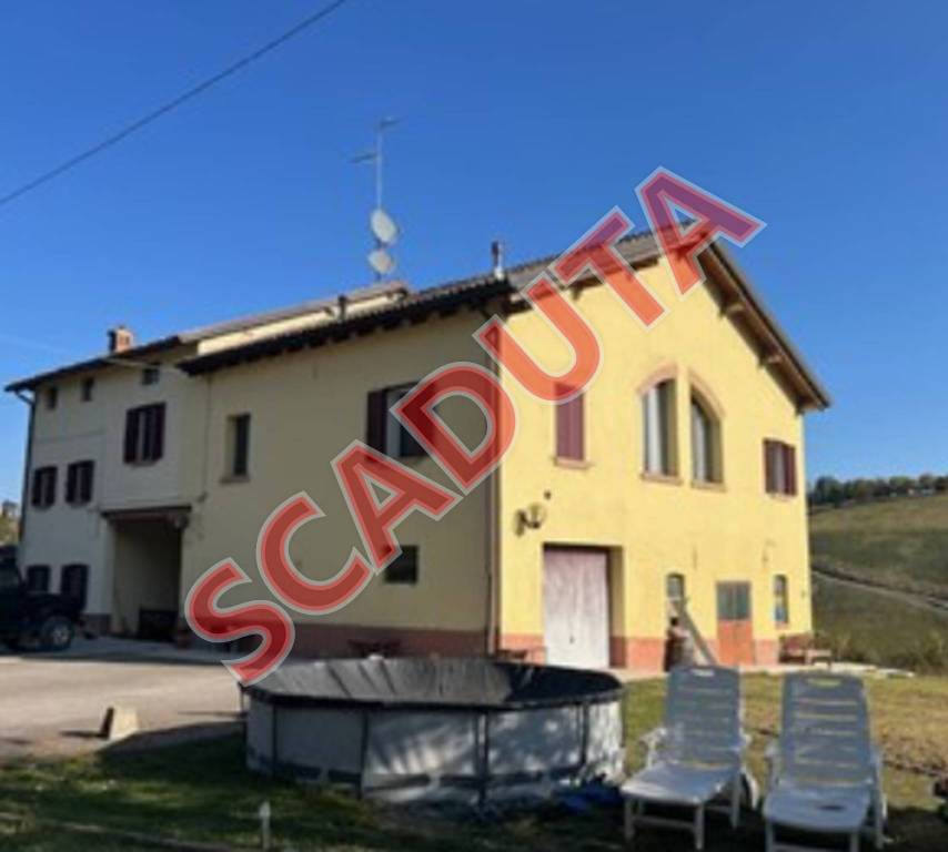 appartamento in vendita a Vezzano sul Crostolo in zona Sedrio