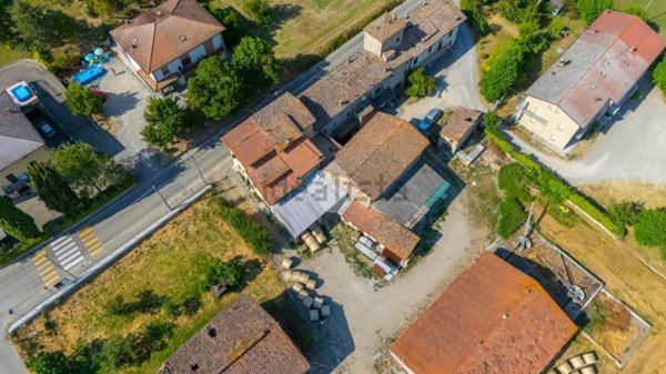 appartamento in vendita a Vezzano sul Crostolo in zona Sedrio