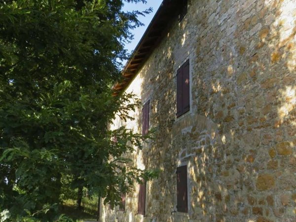 casa indipendente in vendita a Viano in zona Ca' Bertacchi