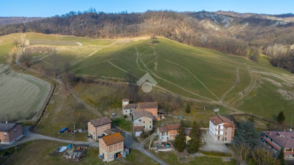 casa indipendente in vendita a Viano