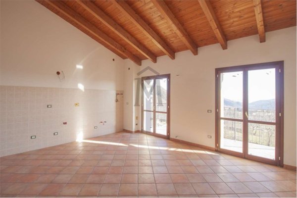 appartamento in vendita a Viano