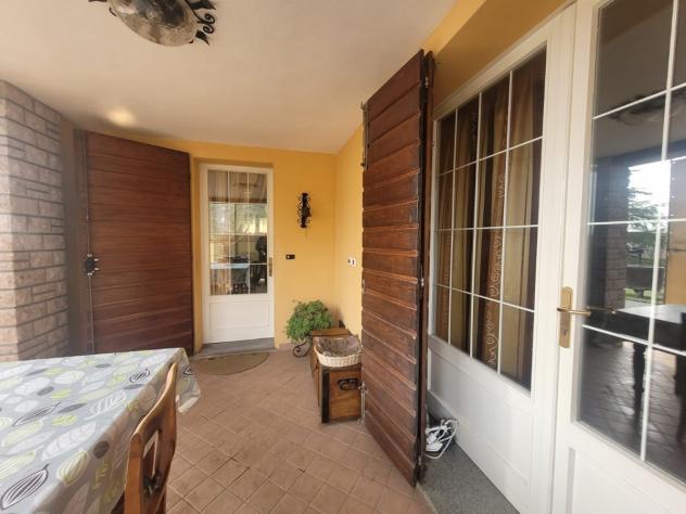 casa indipendente in vendita a Viano