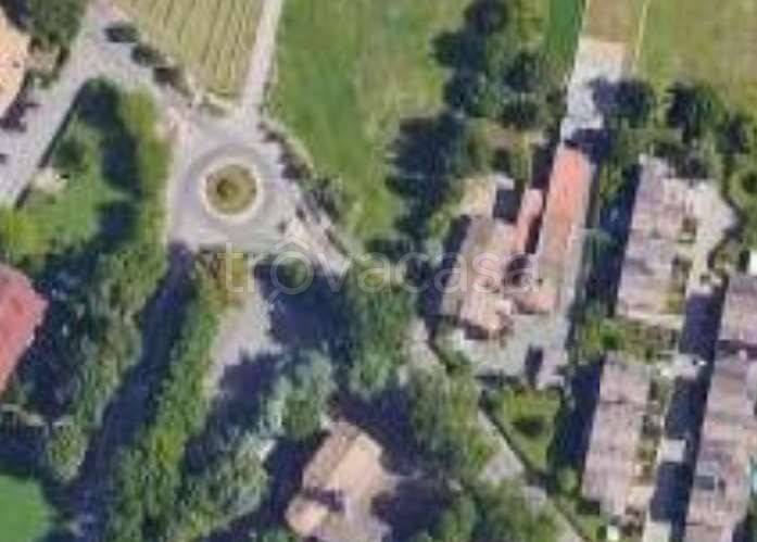 terreno edificabile in vendita a Viano in zona Fagiano