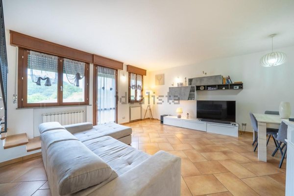 appartamento in vendita a Viano