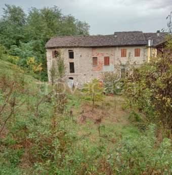 monolocale in vendita a Viano in zona Fagiano