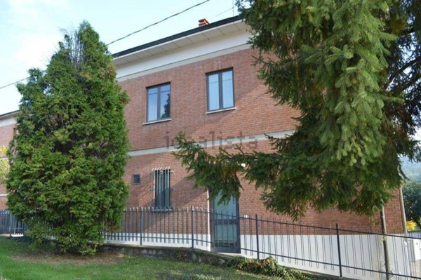 ufficio in vendita a Viano