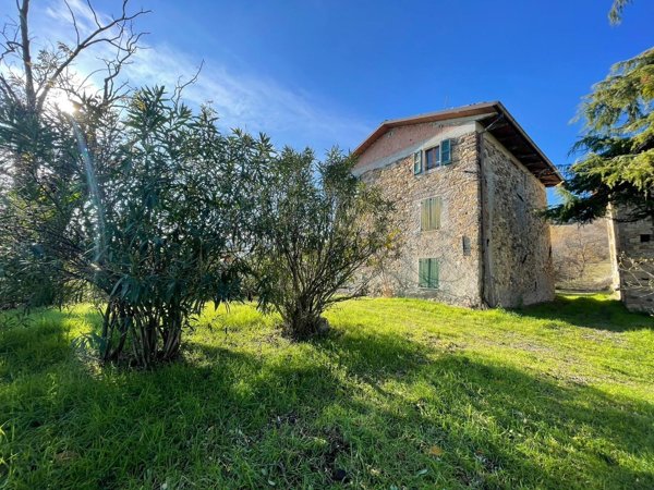 appartamento in vendita a Viano