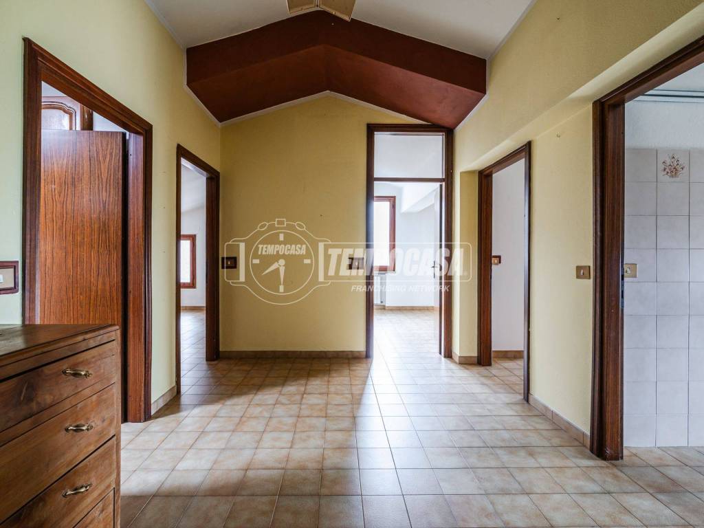 appartamento in vendita a Viano