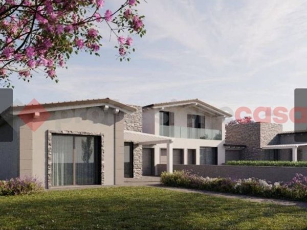 casa indipendente in vendita a Viano