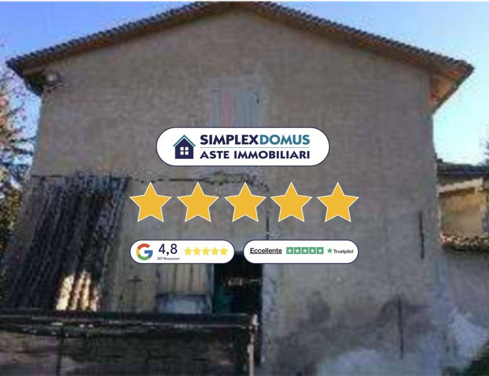 casa indipendente in vendita a Viano