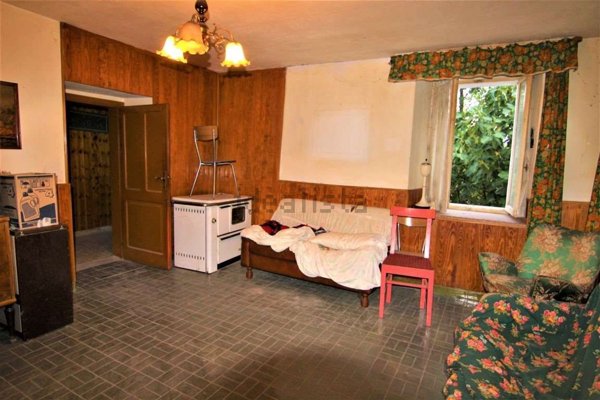 casa indipendente in vendita a Viano