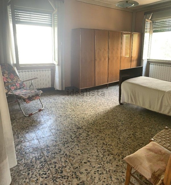 casa indipendente in vendita a Viano in zona Mamorra