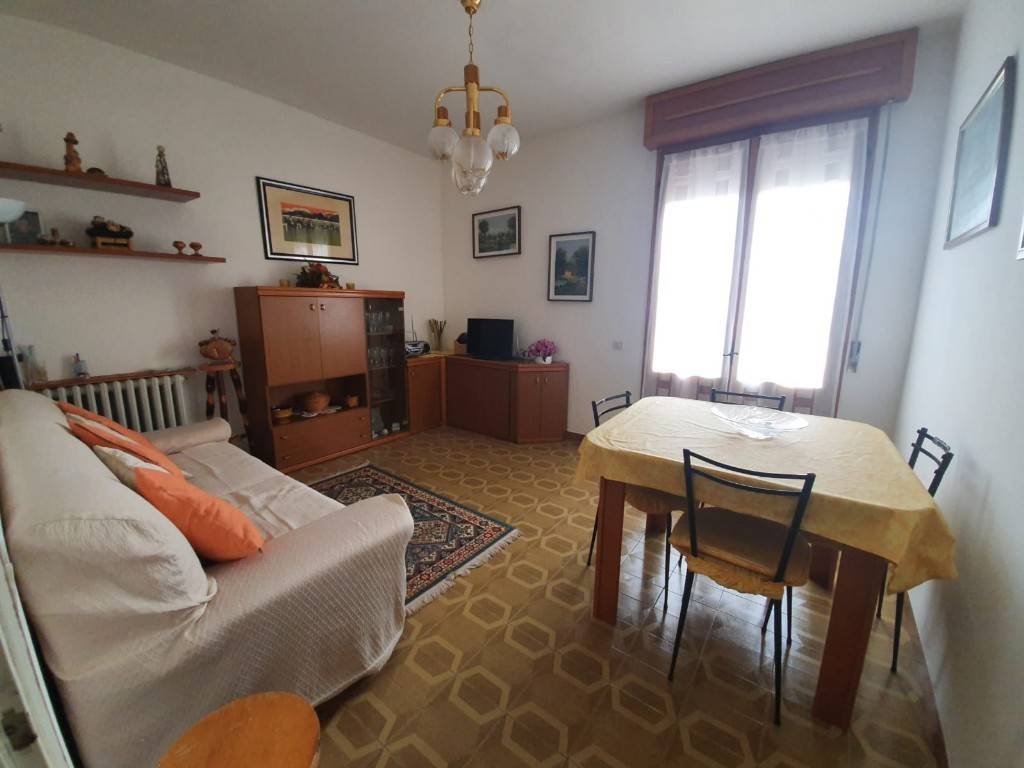 appartamento in vendita a Villa Minozzo in zona Febbio