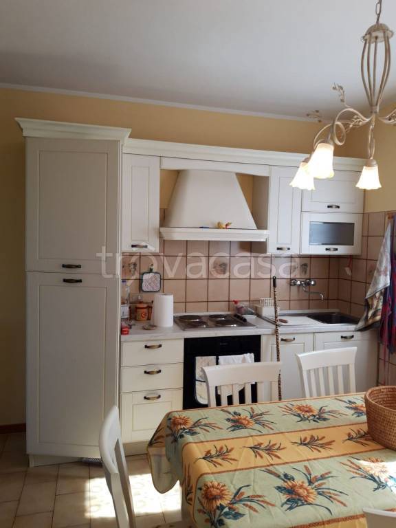 casa indipendente in vendita a Villa Minozzo in zona La Rocca