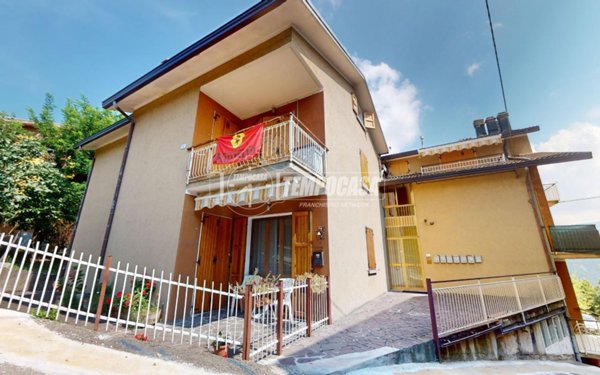 appartamento in vendita a Villa Minozzo