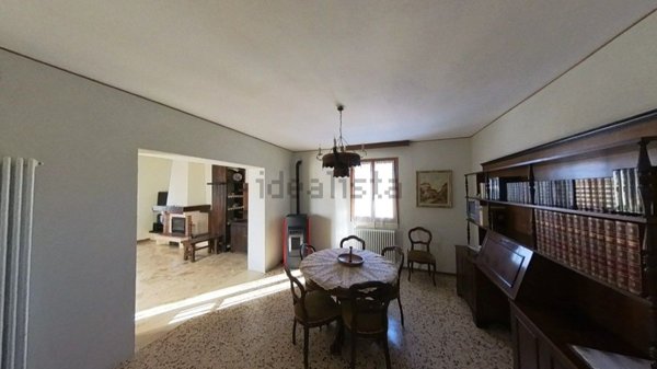 casa indipendente in vendita a Villa Minozzo in zona Sologno