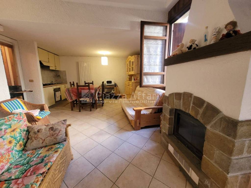 appartamento in vendita a Villa Minozzo in zona Civago
