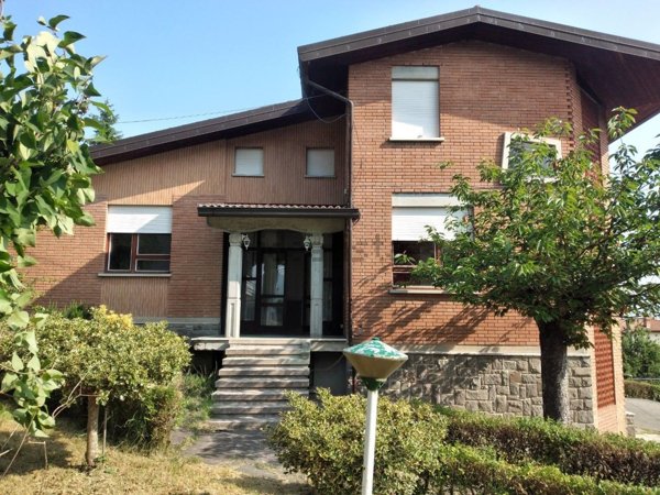 casa indipendente in vendita a Villa Minozzo