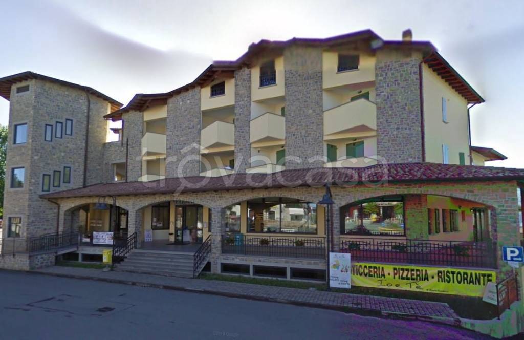 casa indipendente in vendita a Villa Minozzo in zona Gazzano