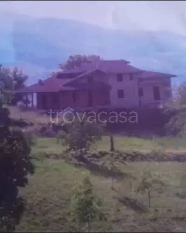 casa indipendente in vendita a Villa Minozzo